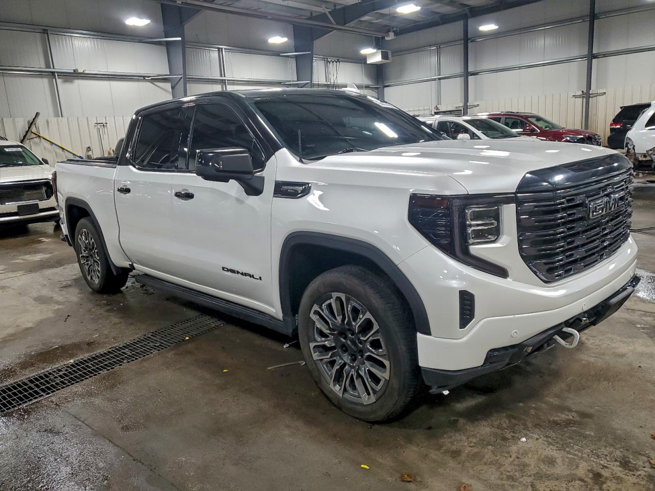 2023 GMC Sierra K1500 Denali Ultimate - Image 4
