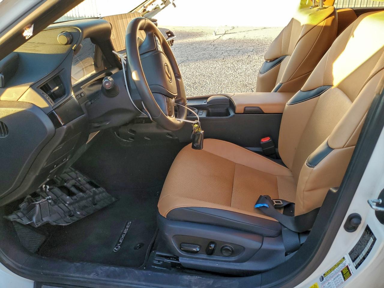 2022 Lexus Es 300H Base - Фото 7