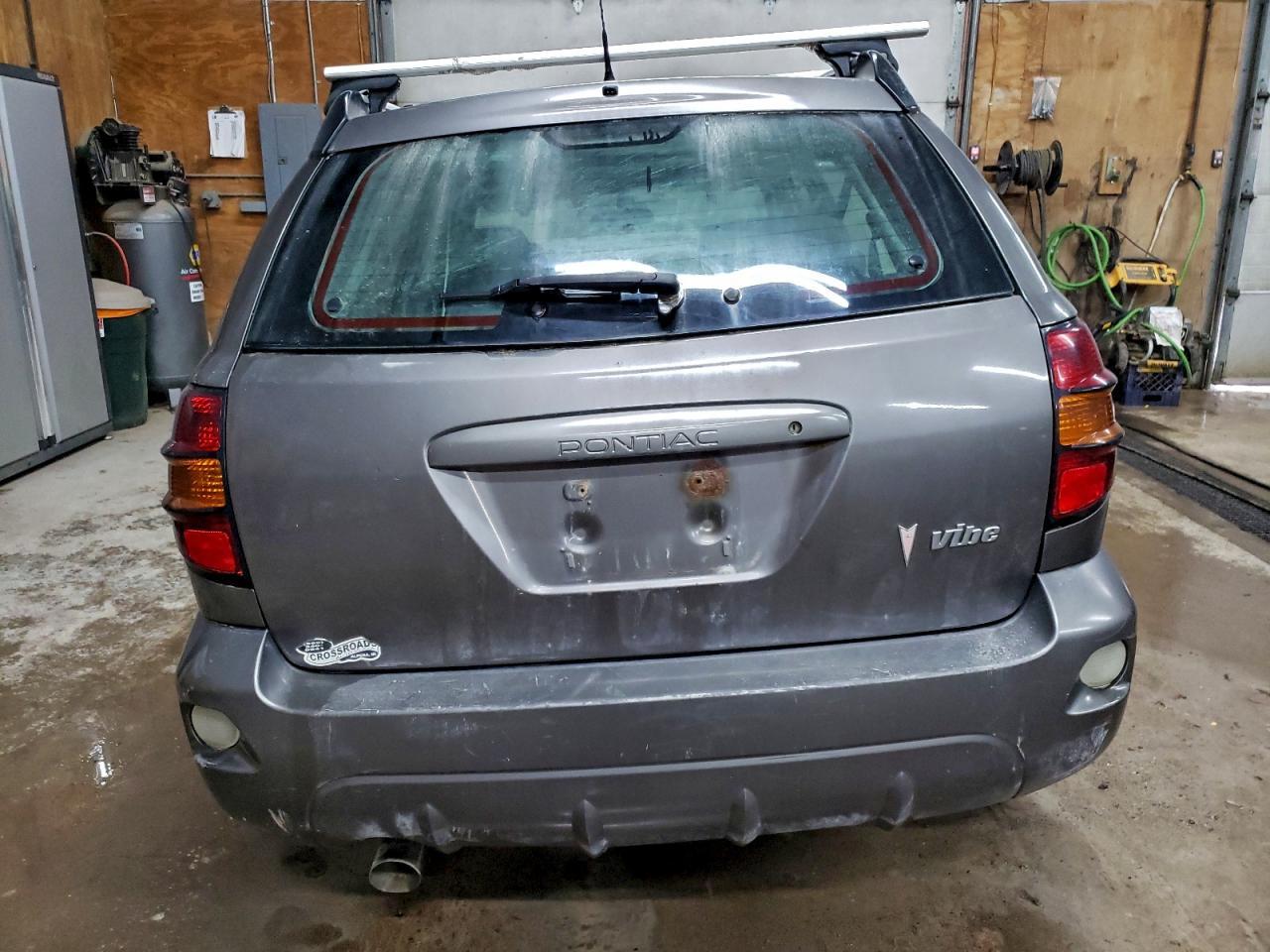 2007 Pontiac Vibe - Image 6