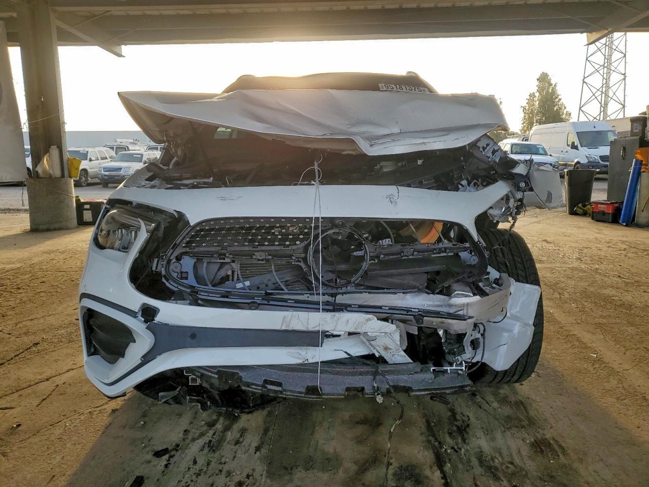 2024 Mercedes-Benz Gla 250 - Image 5