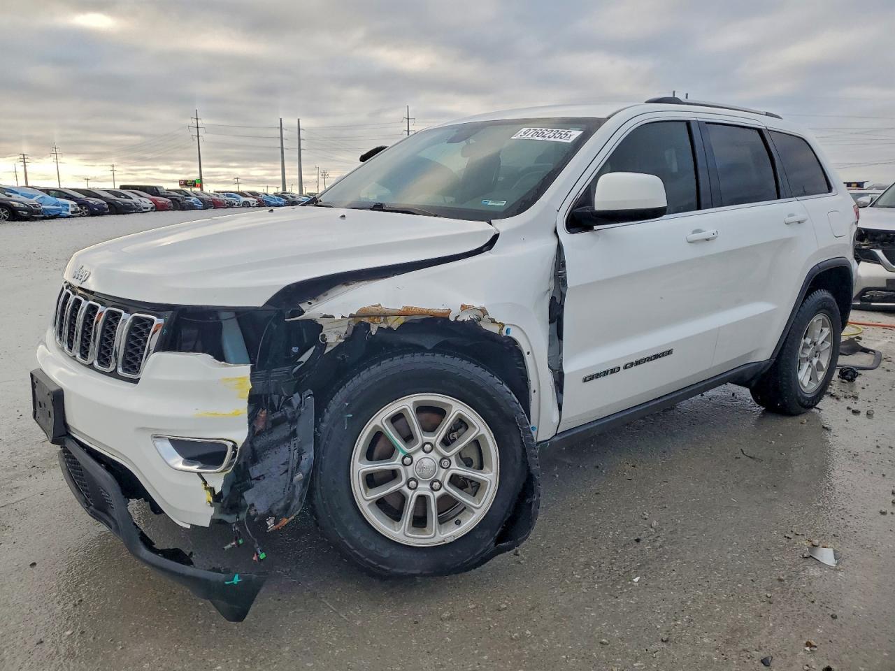 2019 Jeep Grand Cherokee Laredo