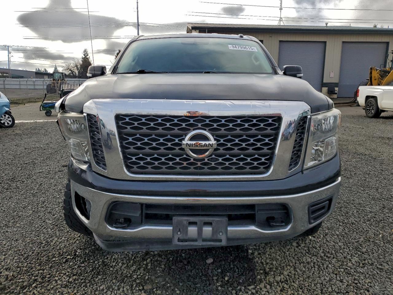 2017 Nissan Titan S - Image 5