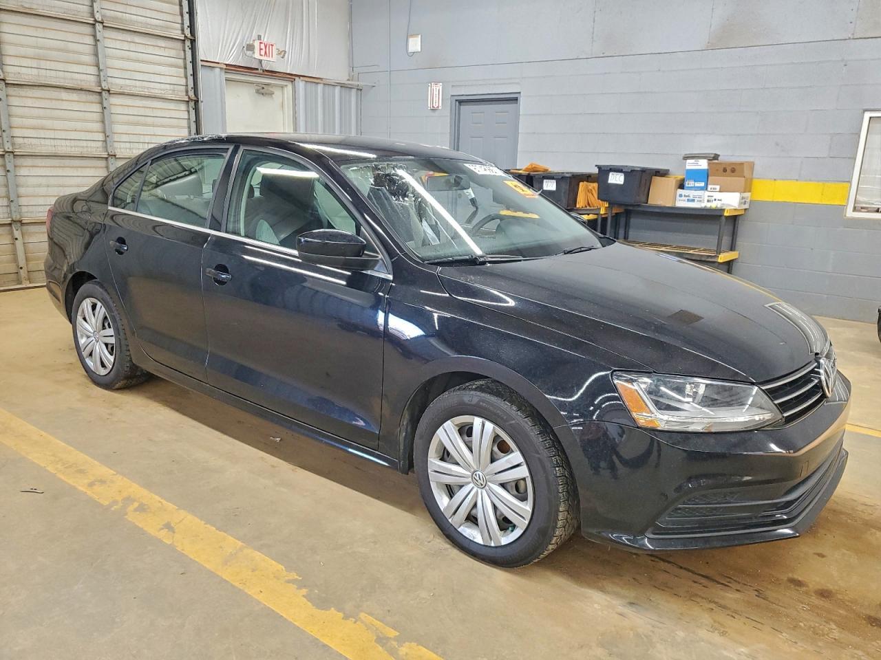 2017 Volkswagen Jetta S - Фото 4