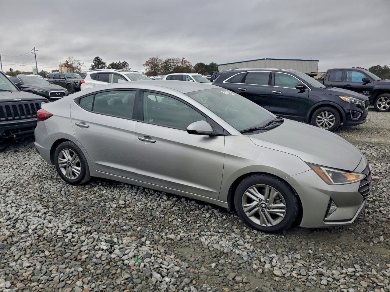2020 Hyundai Elantra Sel - Image 4