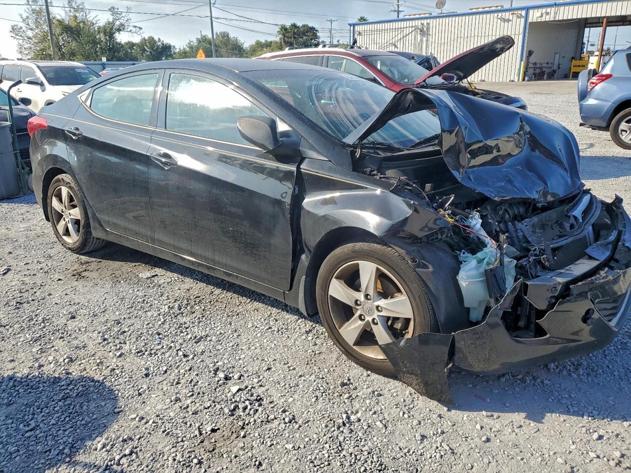 2013 Hyun Elantra Gl - Фото 4