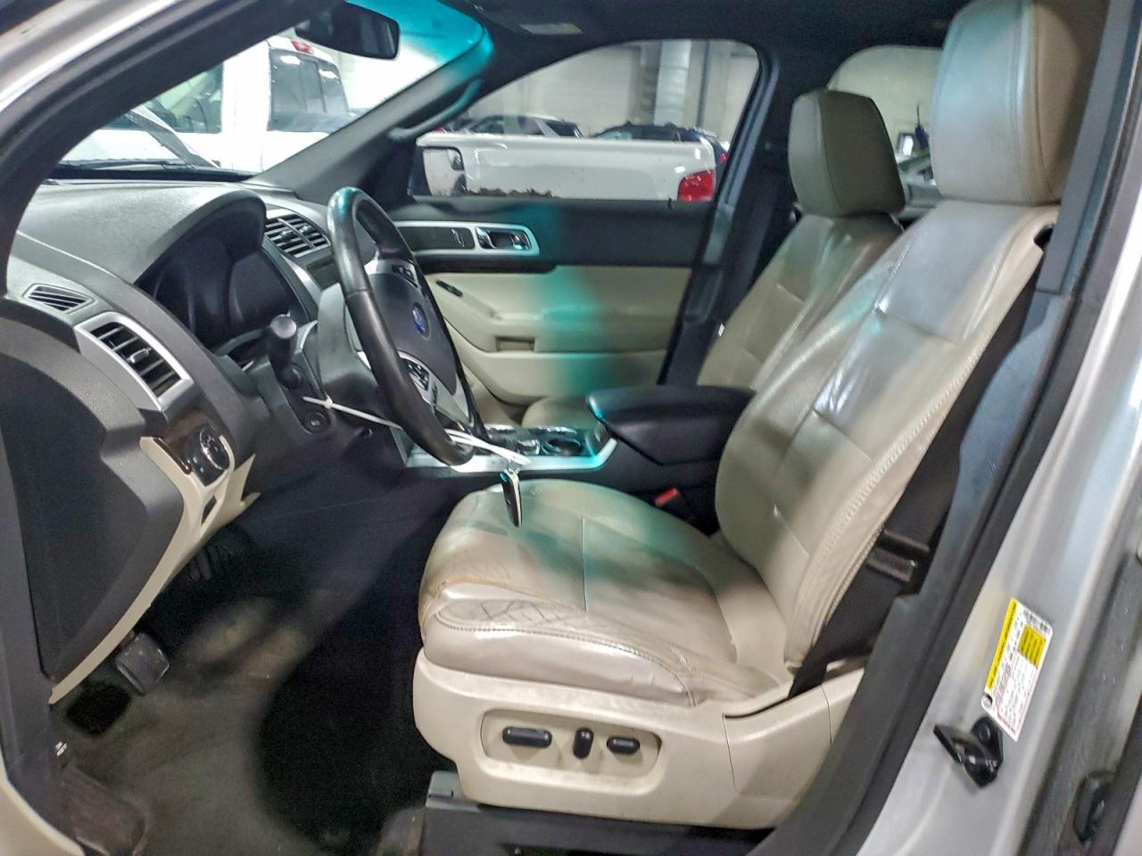 2011 Ford Explorer Limited - Фото 7