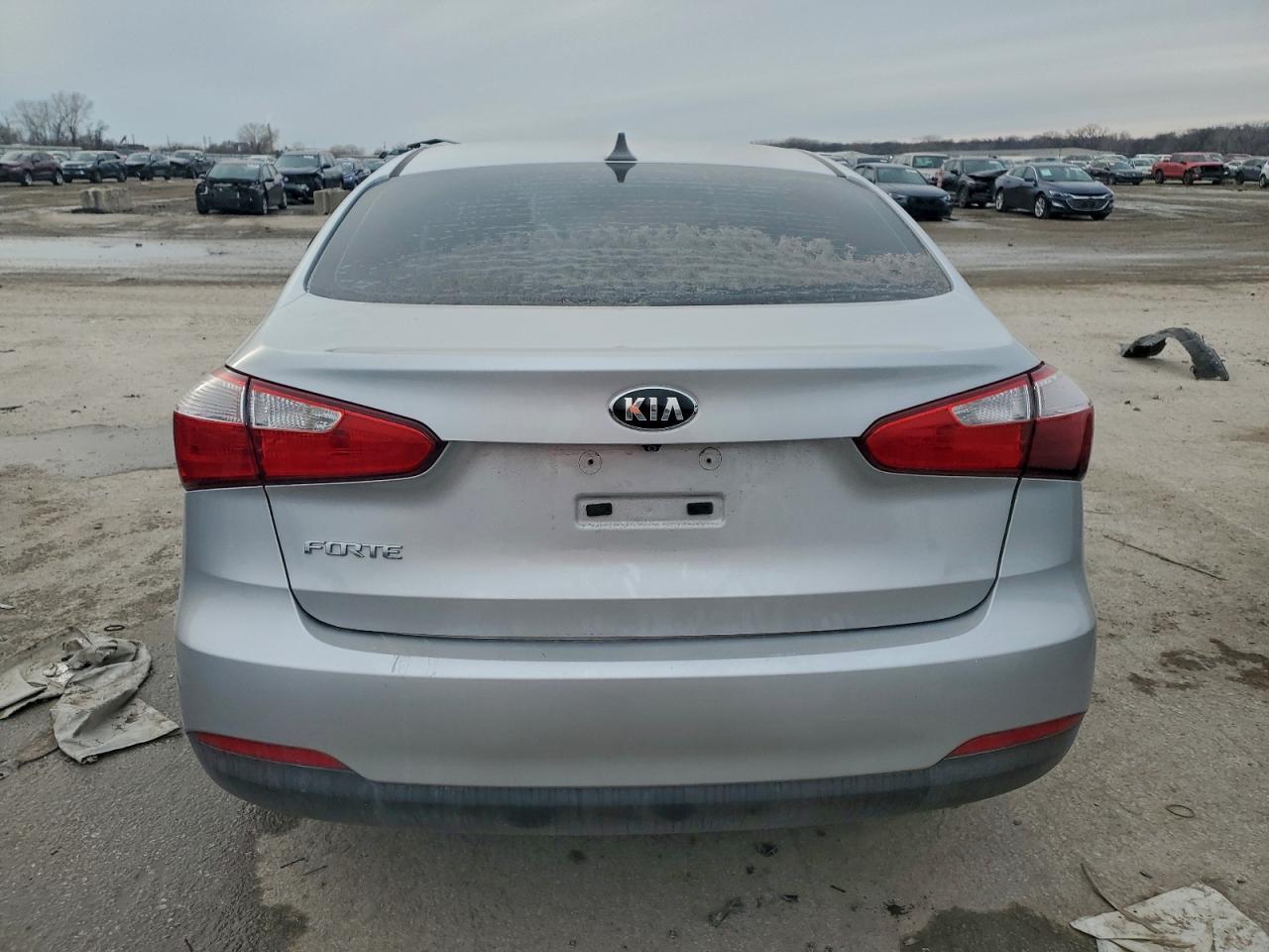 2016 Kia Forte Lx - Image 6
