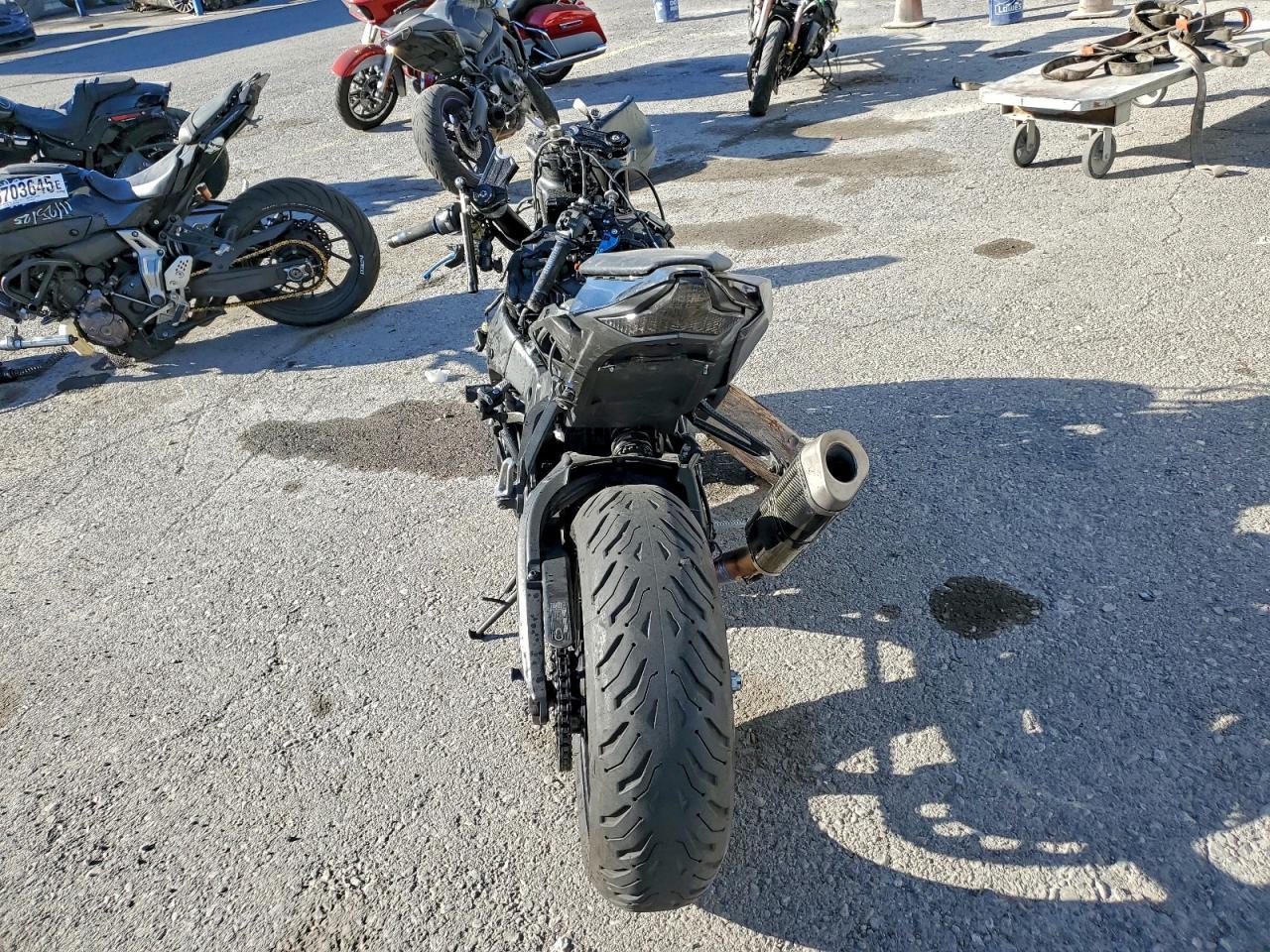 2024 Kawasaki Zx1002 L - Фото 4