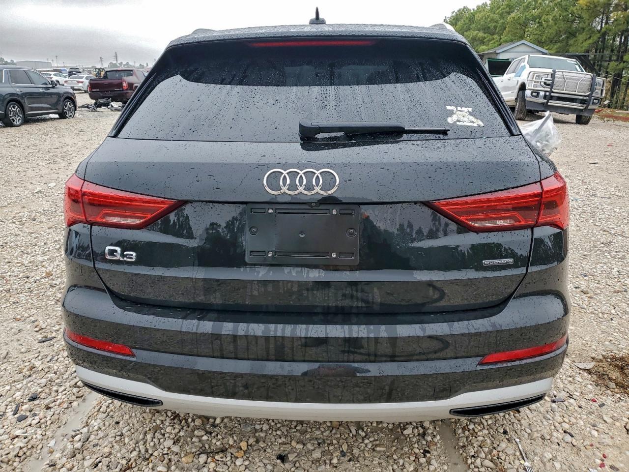 2021 Audi Q3 Premium 40 - Фото 6