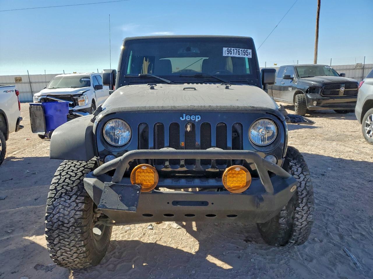 2017 Jeep Wrangler Unlimited Sport - Фото 5