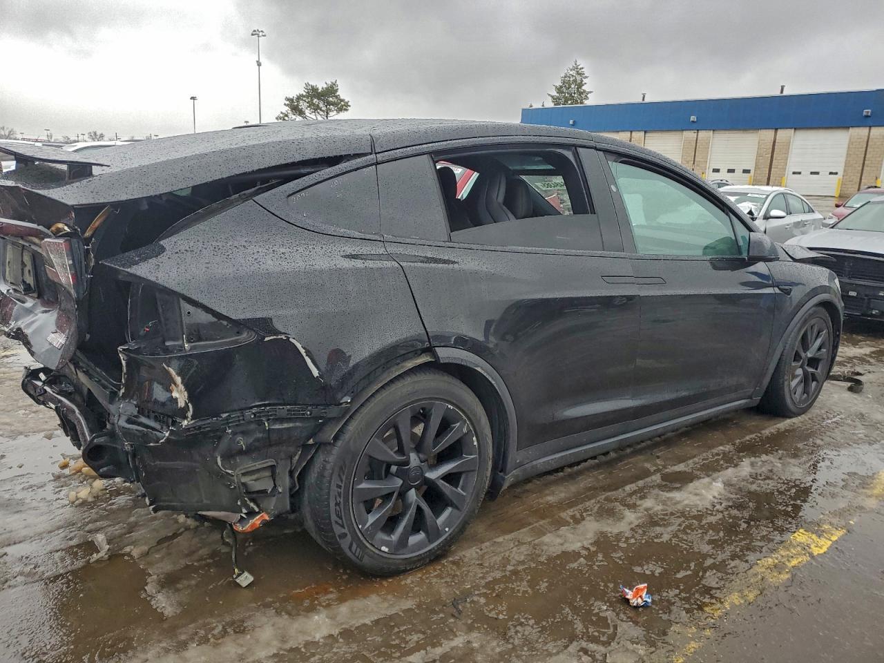 2022 Tesla Model X - Фото 3