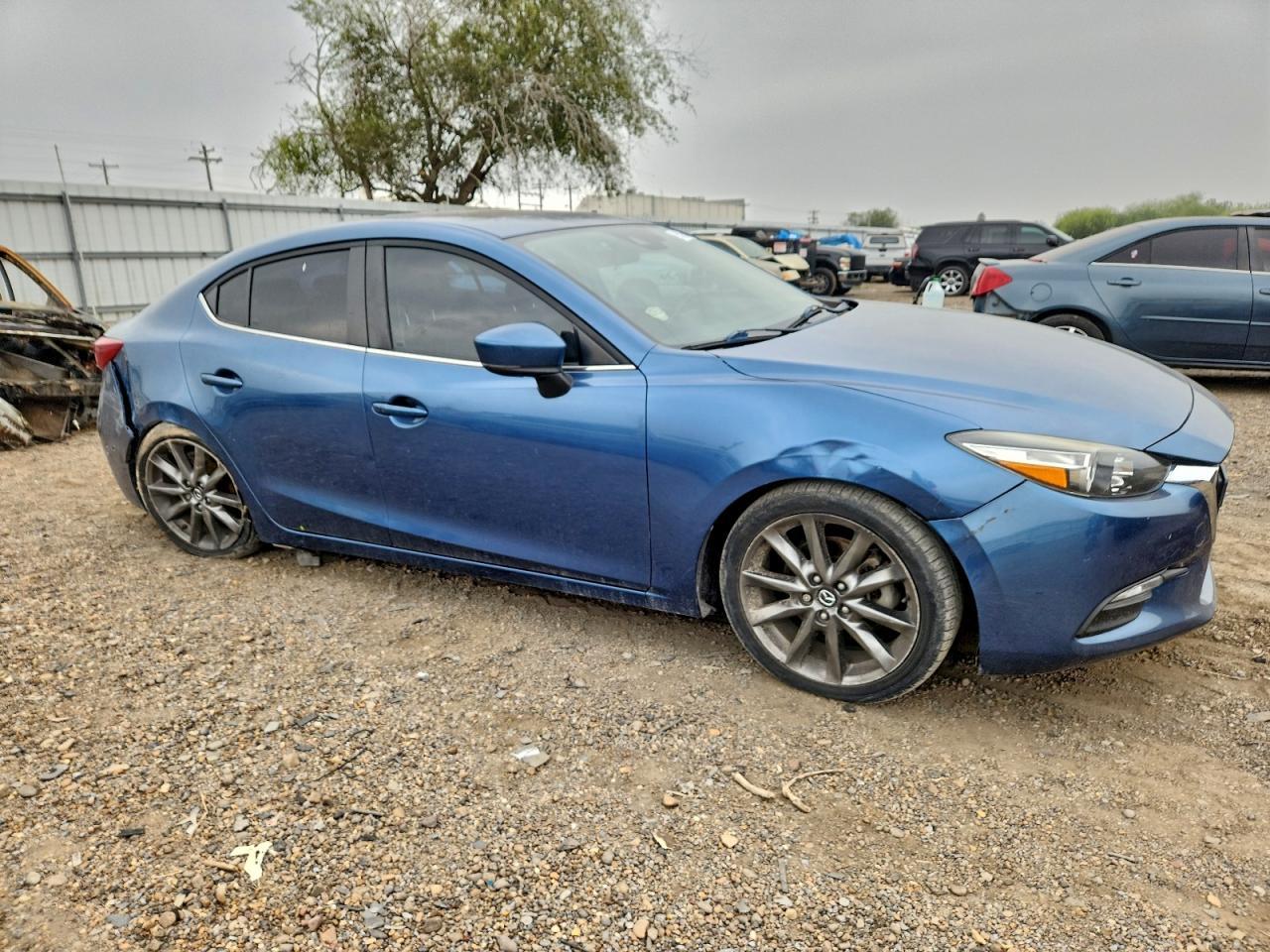 2018 Mazda 3 Touring - Фото 4