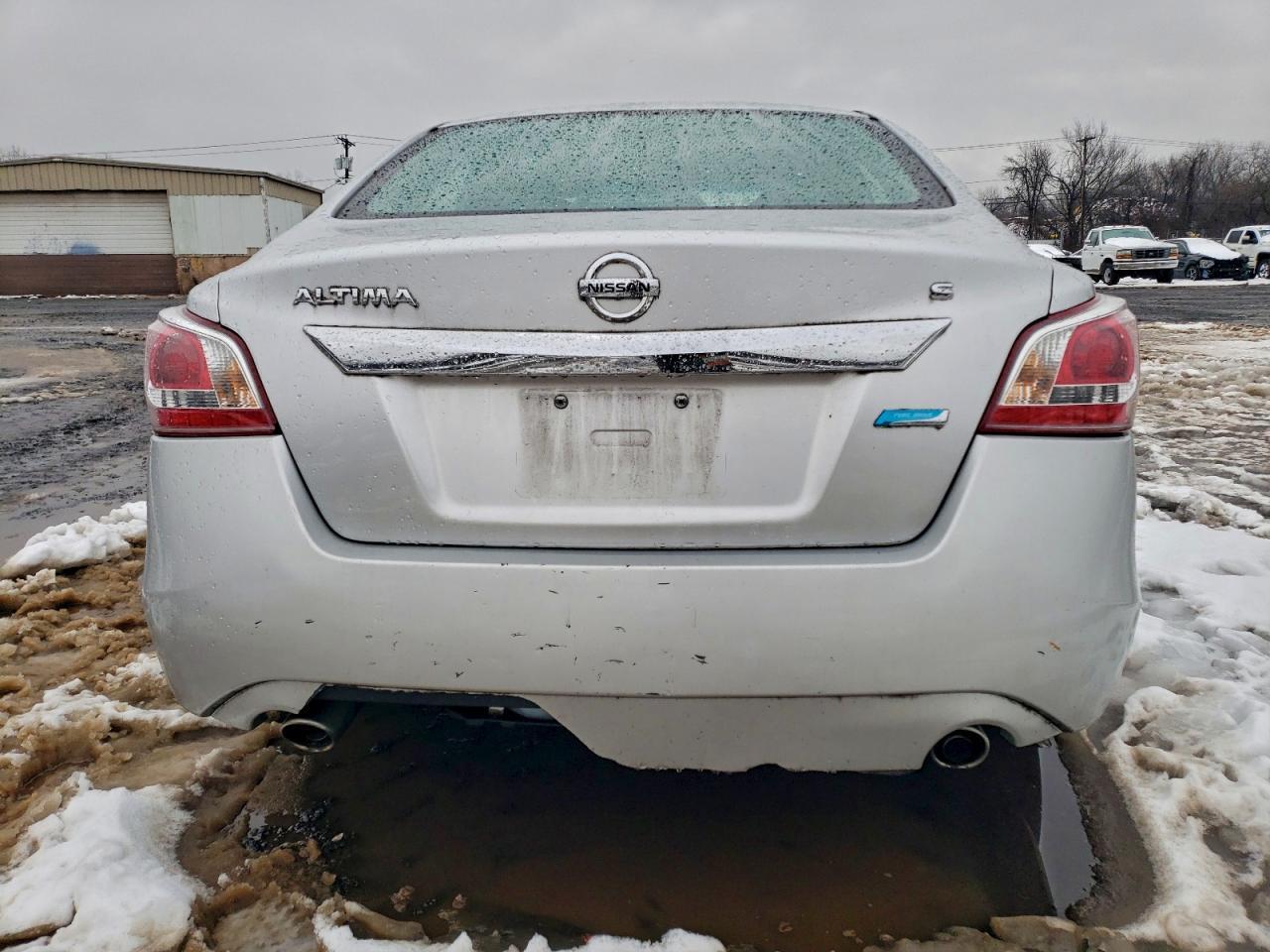 2013 Niss Altima 2.5 - Image 6