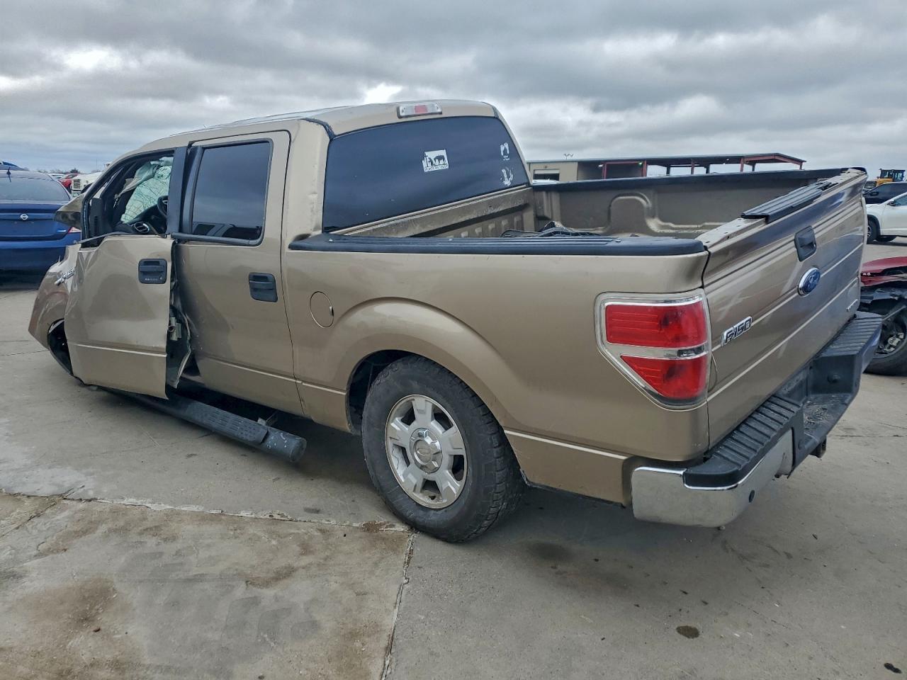 2012 Ford F150 Supercrew - Фото 2