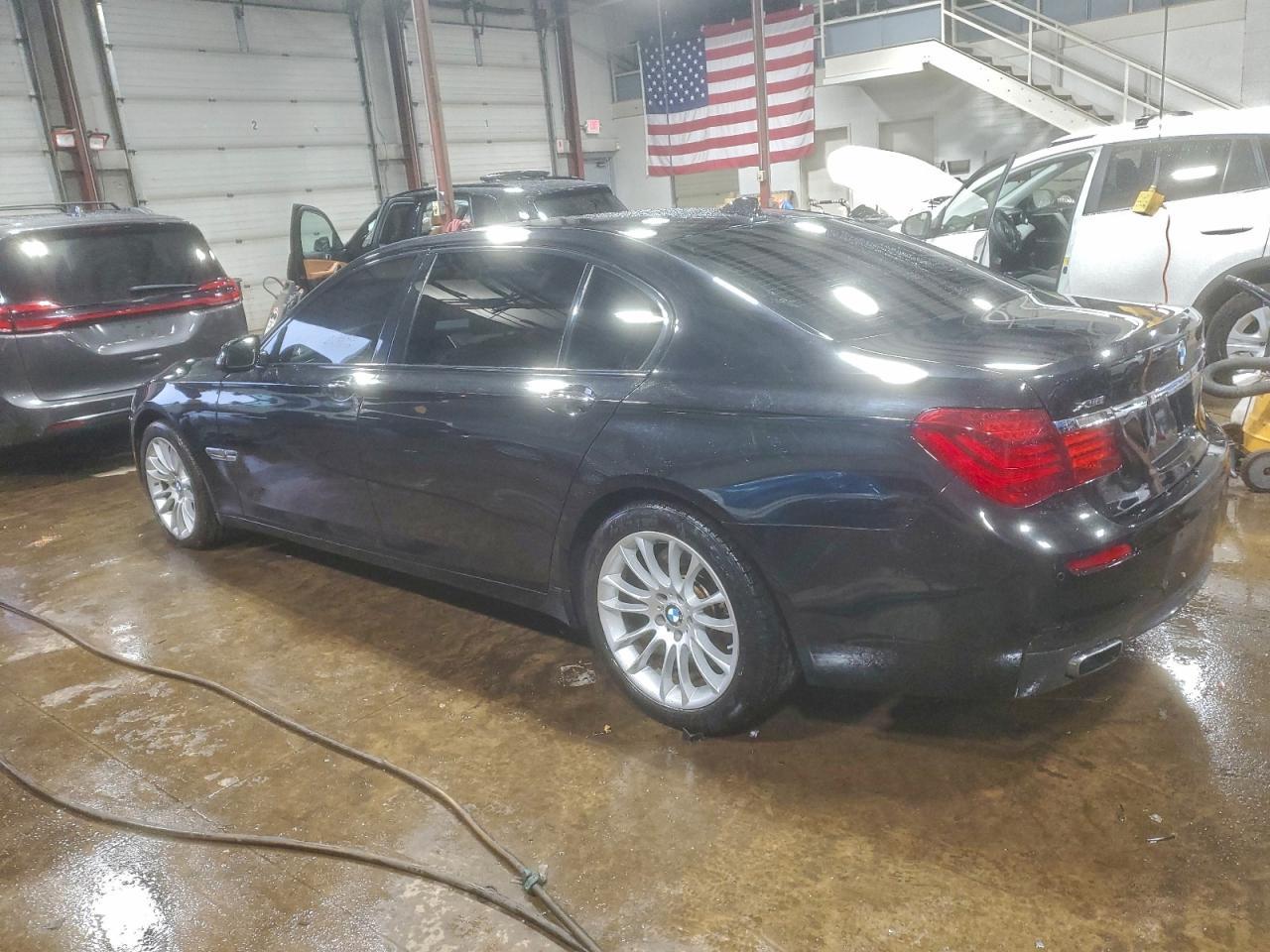2014 BMW 750 Lxi - Image 2