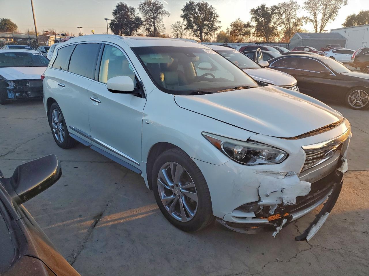 2015 Infiniti Qx60 - Фото 4