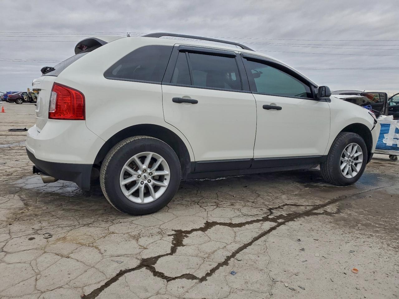 2013 Ford Edge Se - Image 3