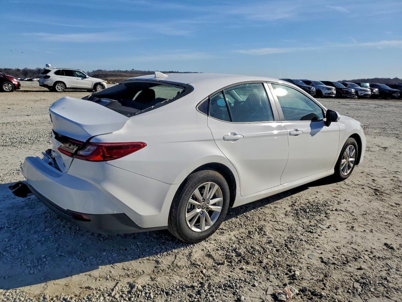 2025 Toyota Camry Xse - Фото 3