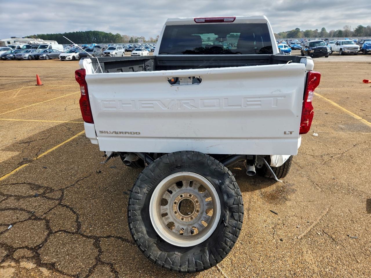 2025 Chevrolet Silverado K1500 Lt - Фото 6
