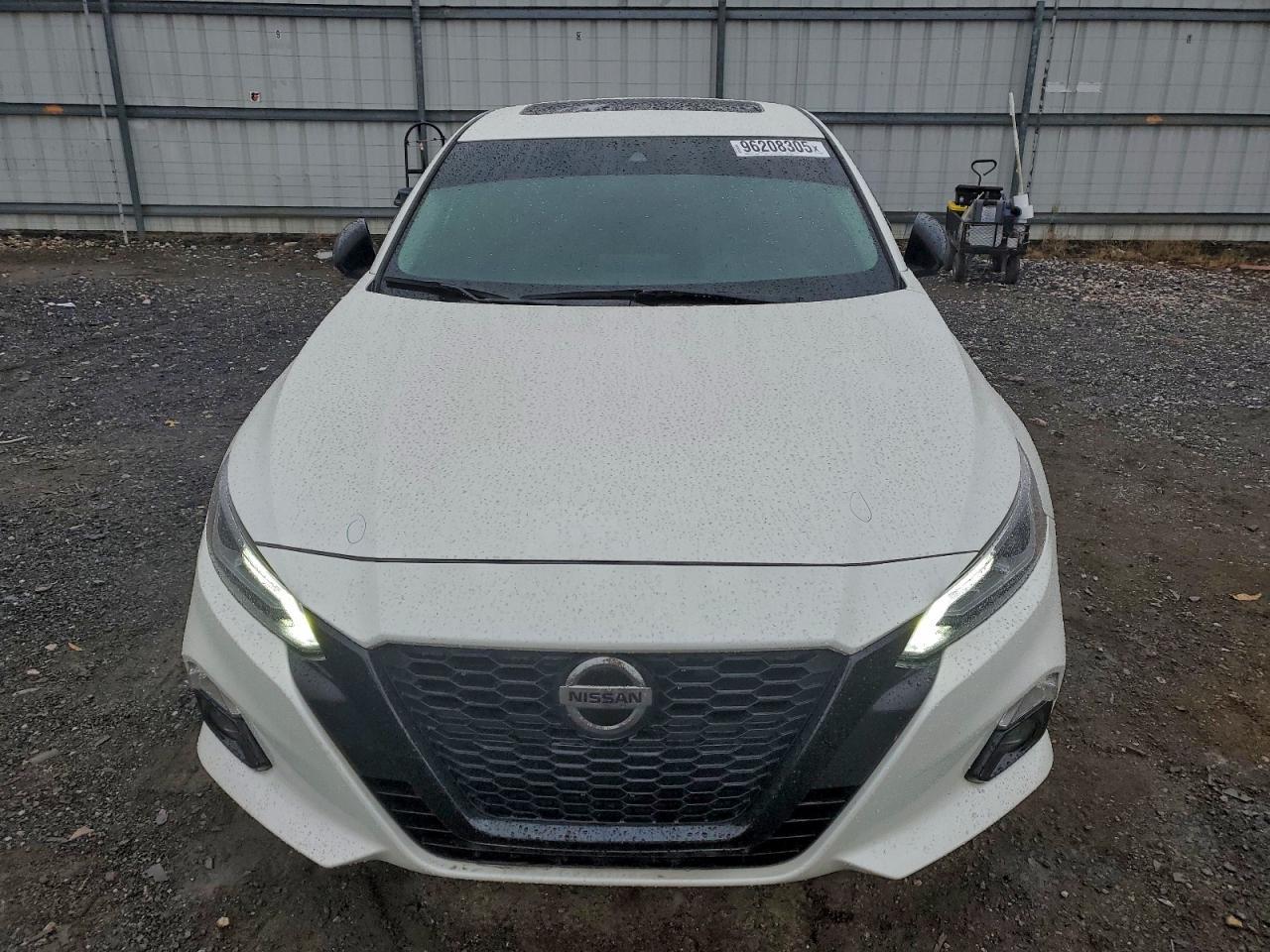 2022 Nissan Altima Sr - Фото 5