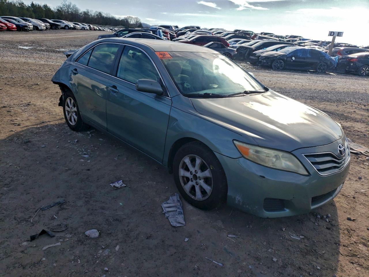2011 Toyota Camry Base - Фото 4