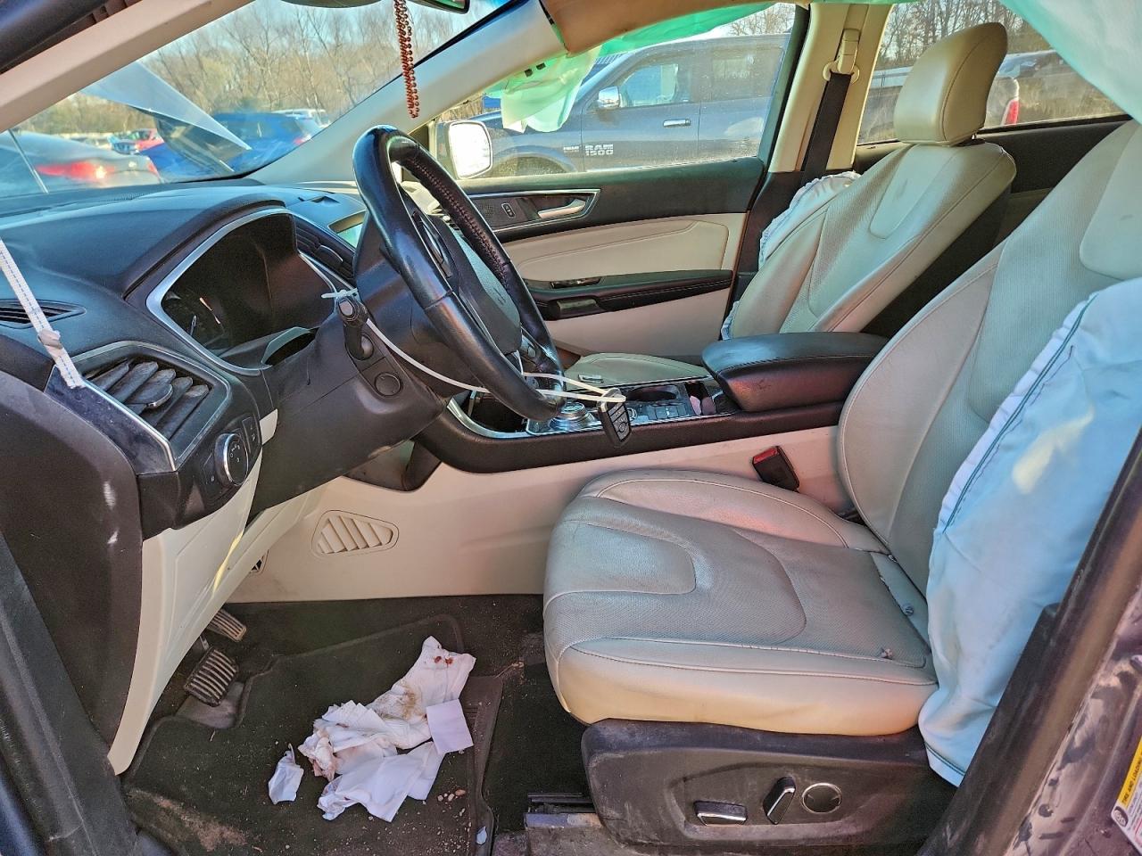 2019 Ford Edge Titanium - Image 7