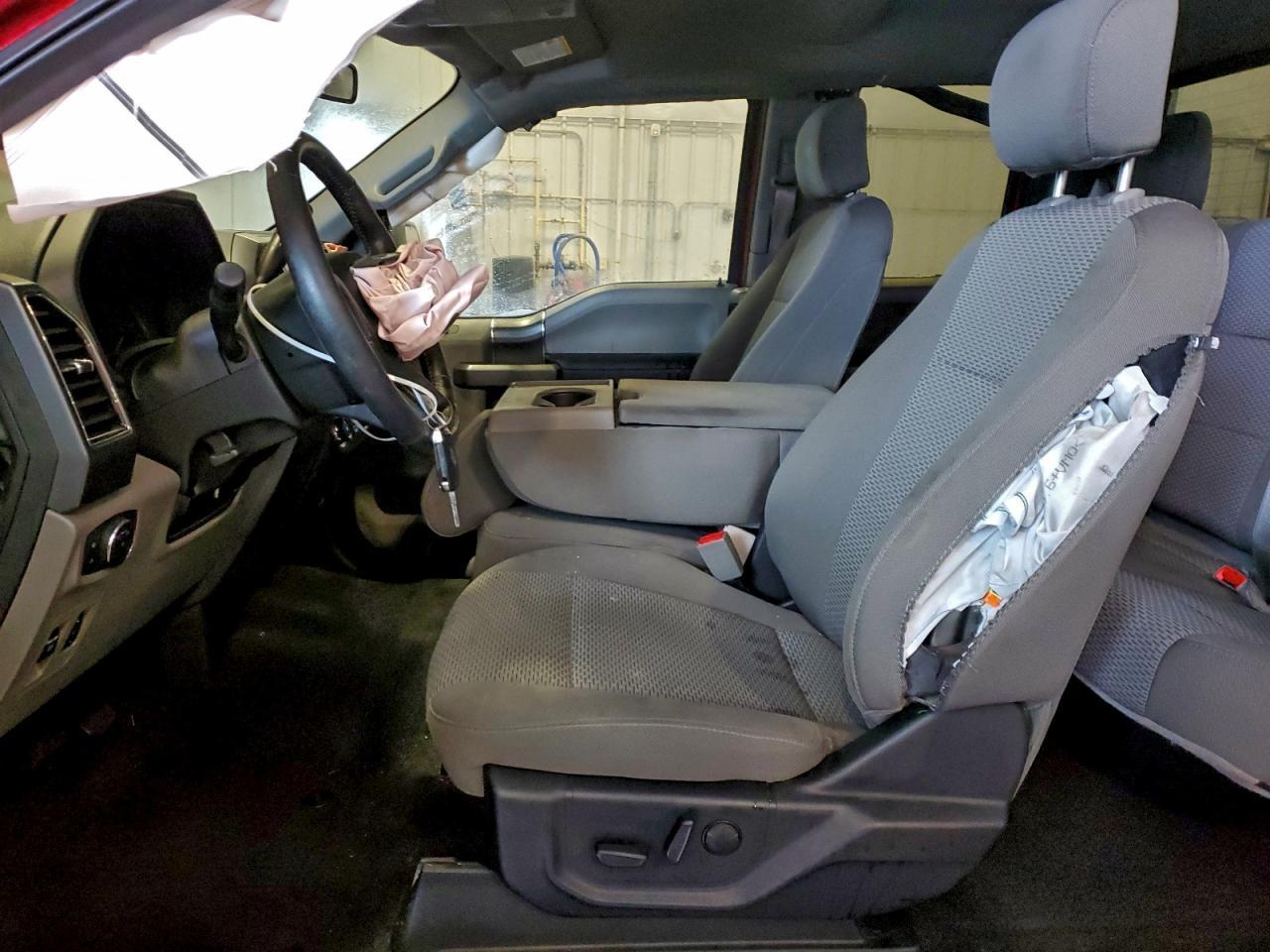 2019 Ford F150 Super Cab - Фото 7