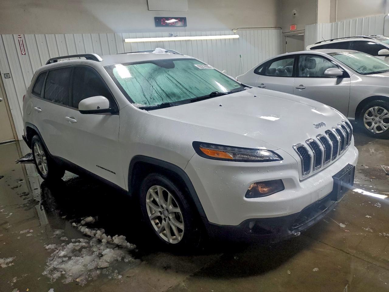 2015 Jeep Cherokee Latitude - Фото 4