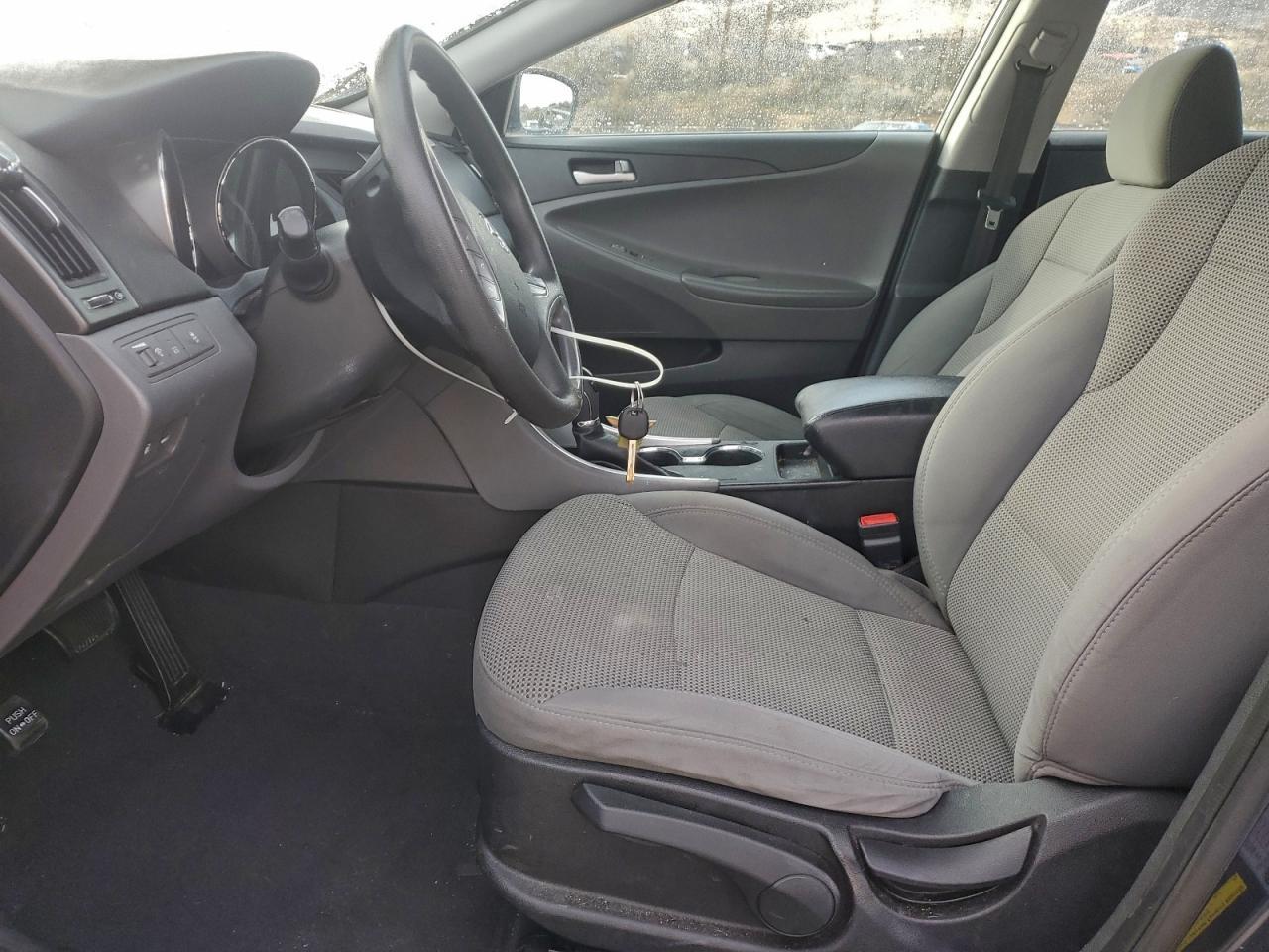 2014 Hyundai Sonata Gls - Image 7