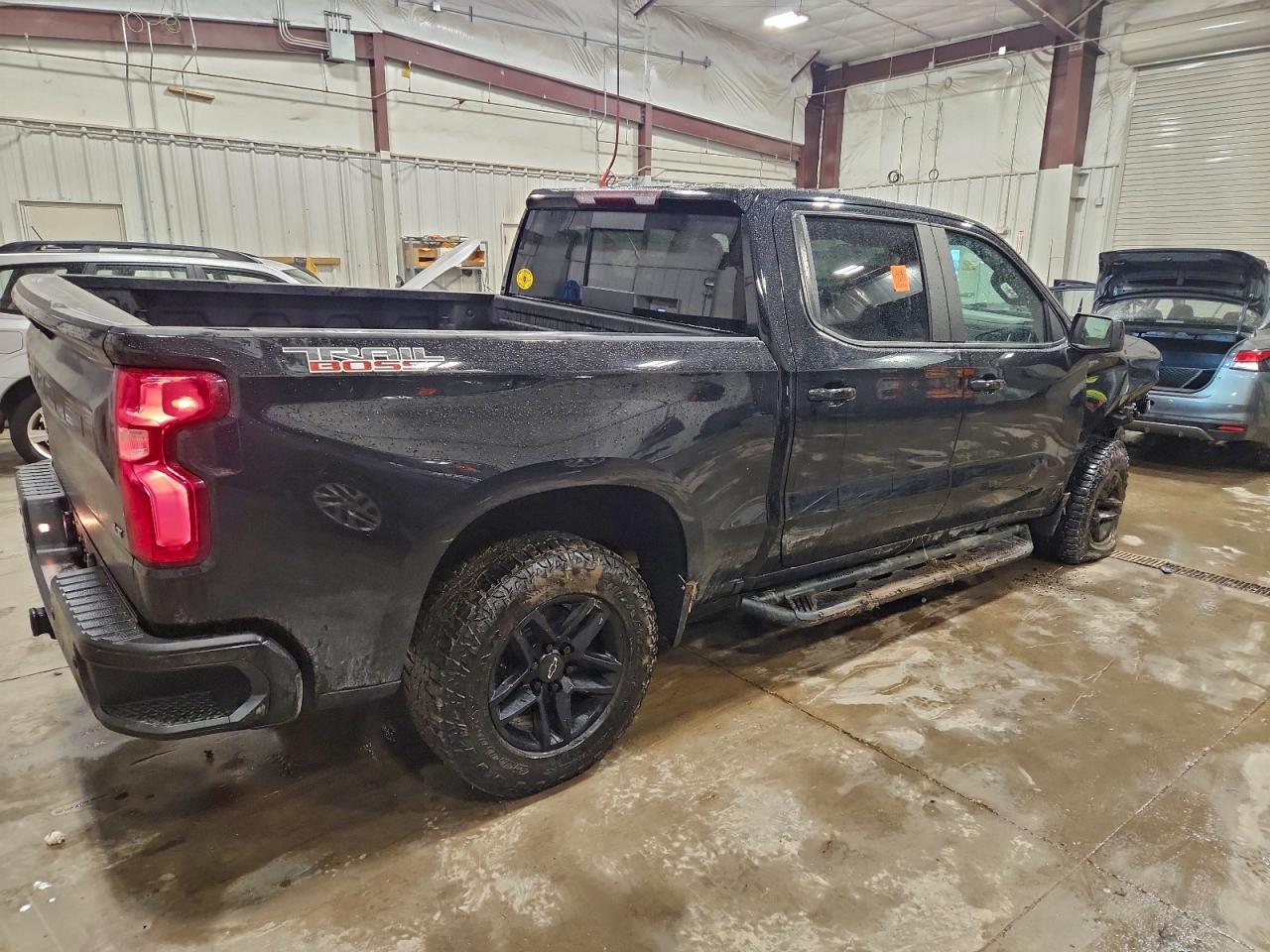 2020 Chevrolet Silverado K1500 Lt Trail Boss - Image 3