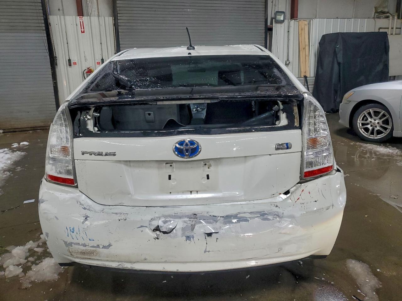 2011 Toyota Prius - Image 6