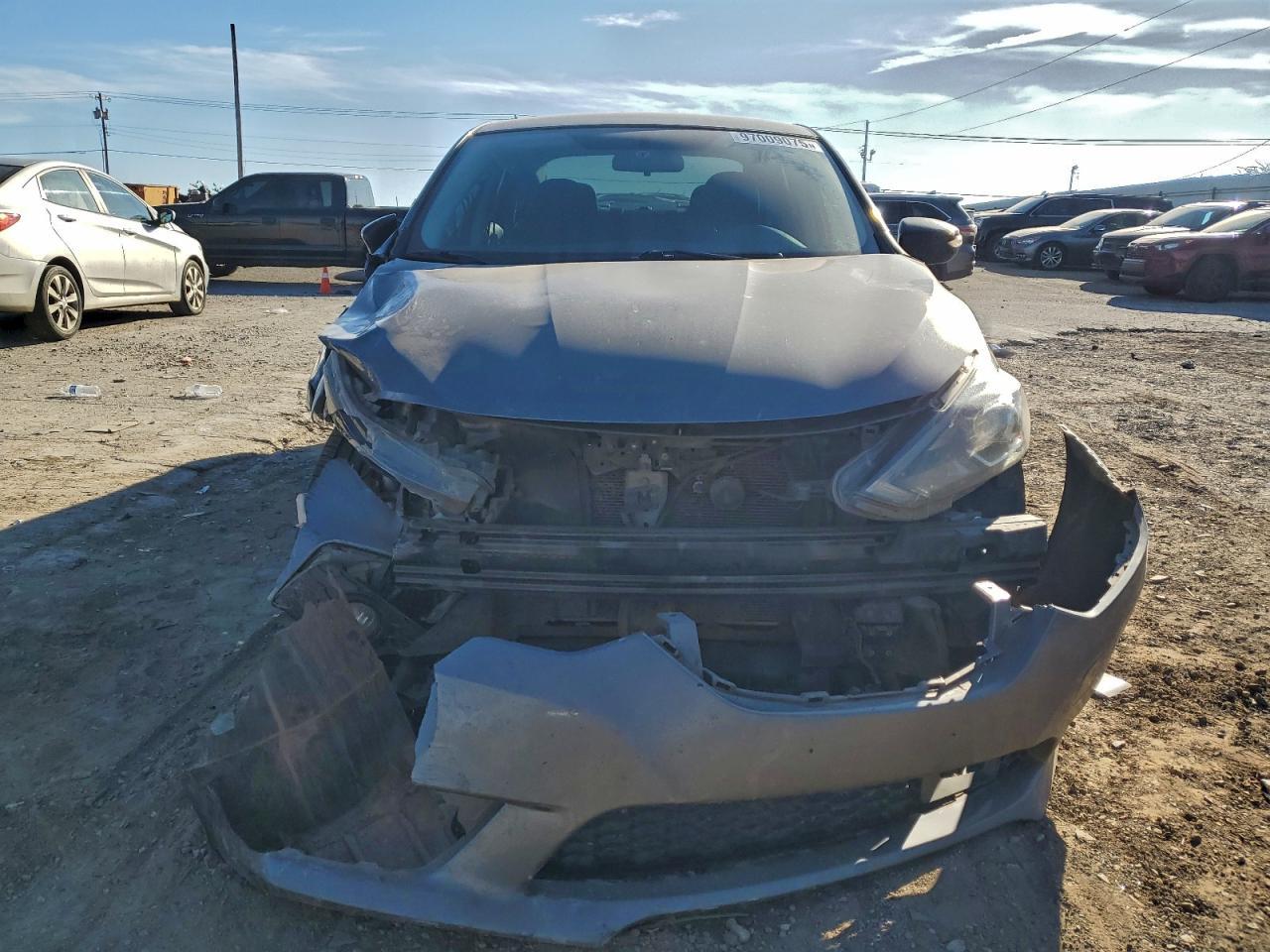 2018 Niss Sentra Sr - Image 5