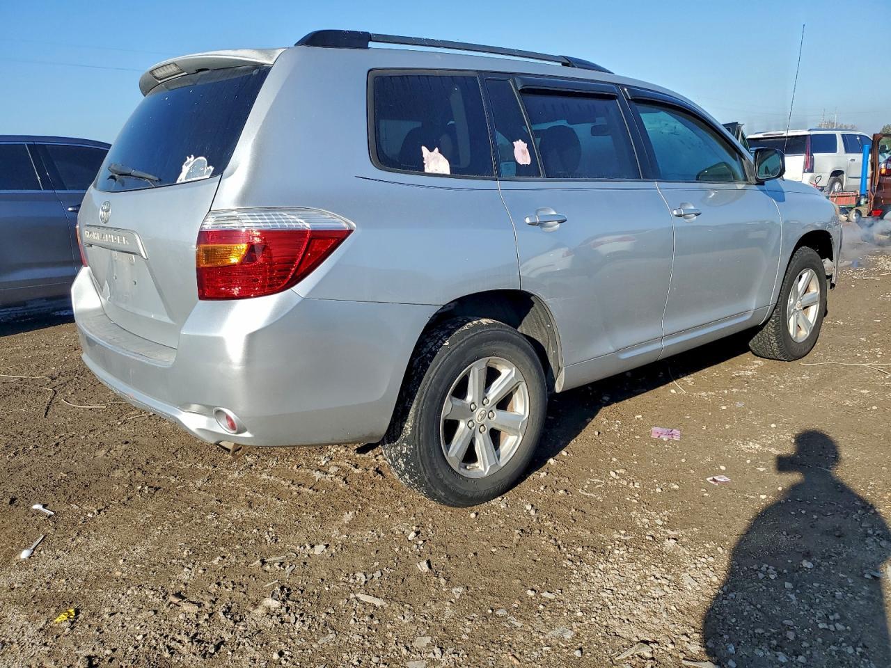2010 Toyota Highlander - Image 3