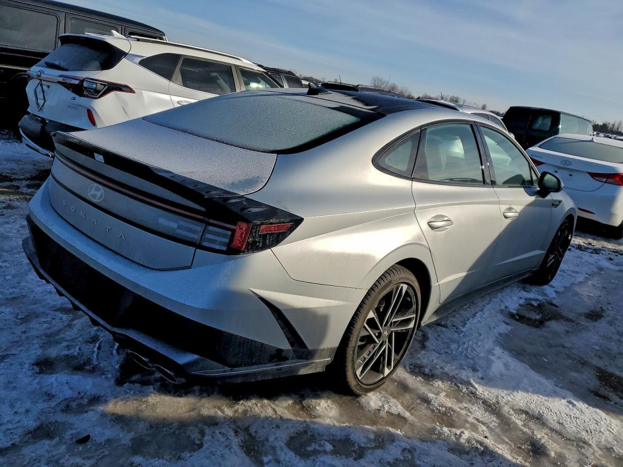 2025 Hyundai Sonata N Line - Фото 3