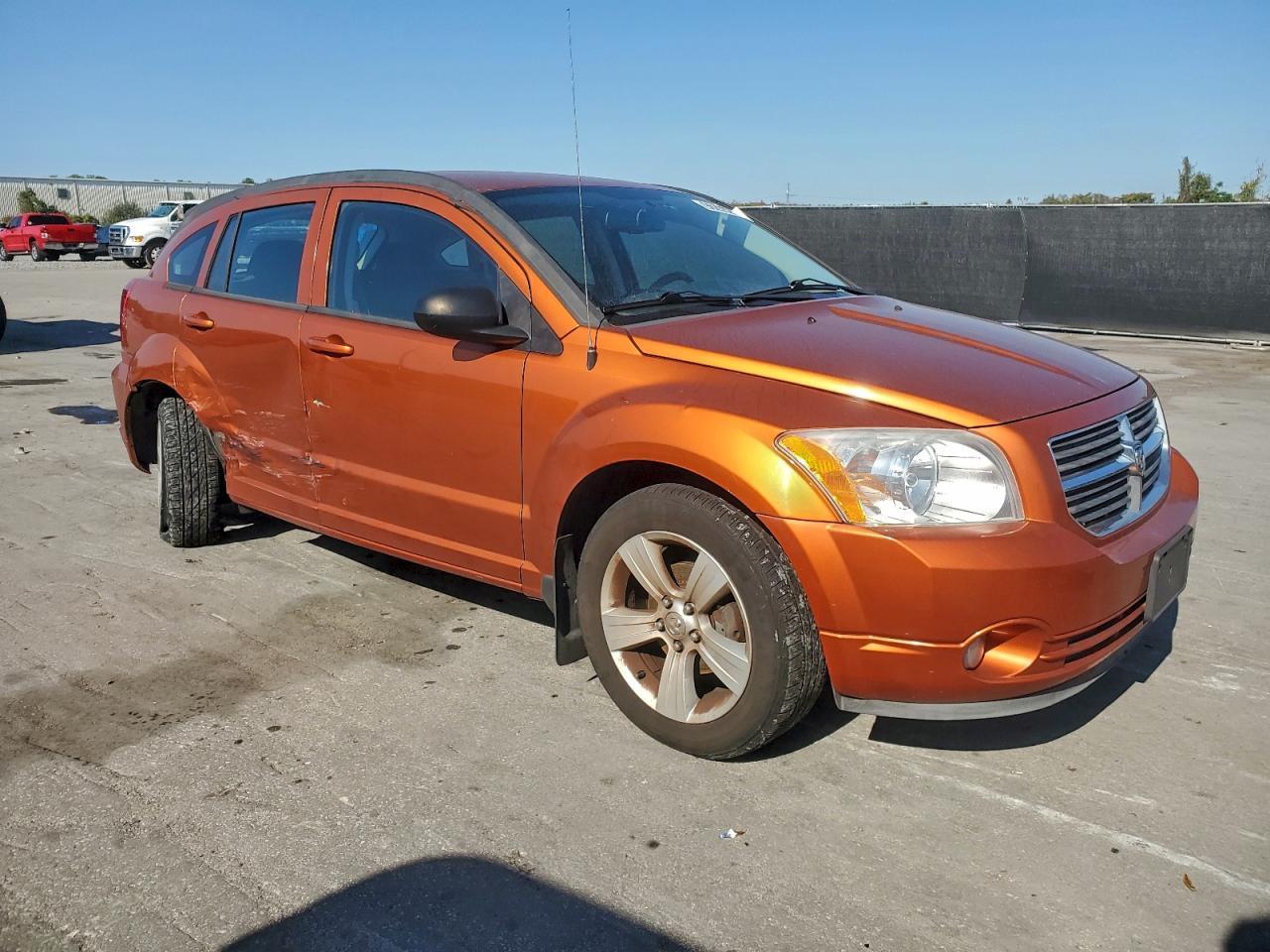 2011 Dodge Caliber Mainstreet - Image 4