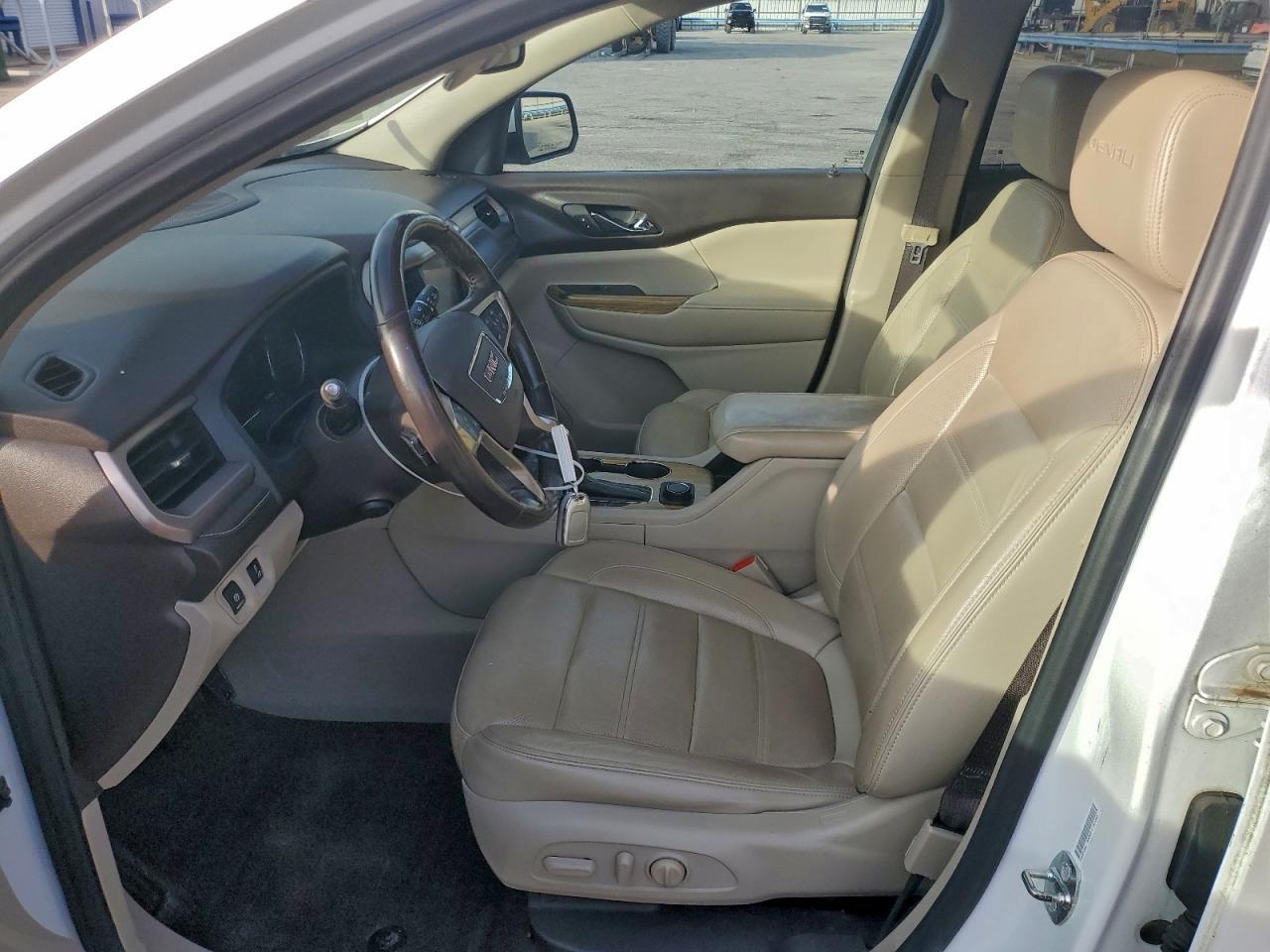 2018 GMC Acadia Denali - Фото 7