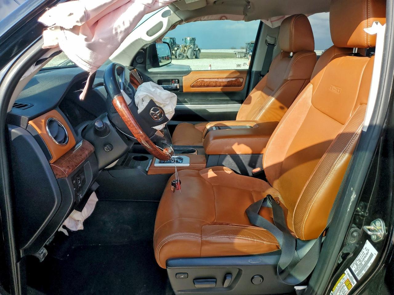 2019 Toyota Tundra Crewmax 1794 - Фото 7