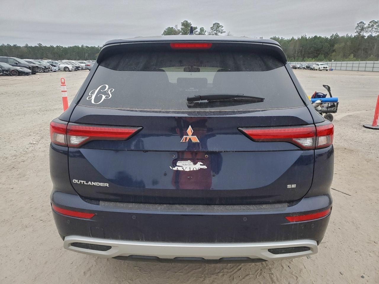 2023 Mitsubishi Outlander Se - Фото 6