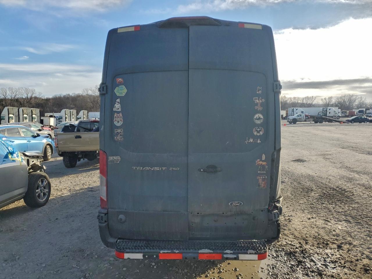 2019 Ford Transit T-250 - Фото 6