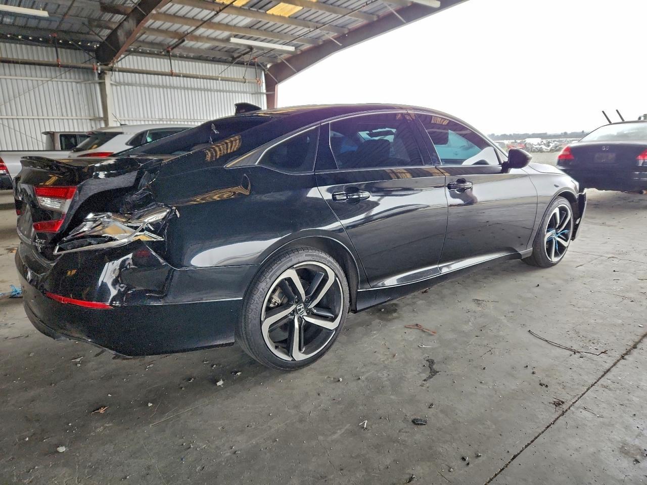 2022 Honda Accord - Фото 3