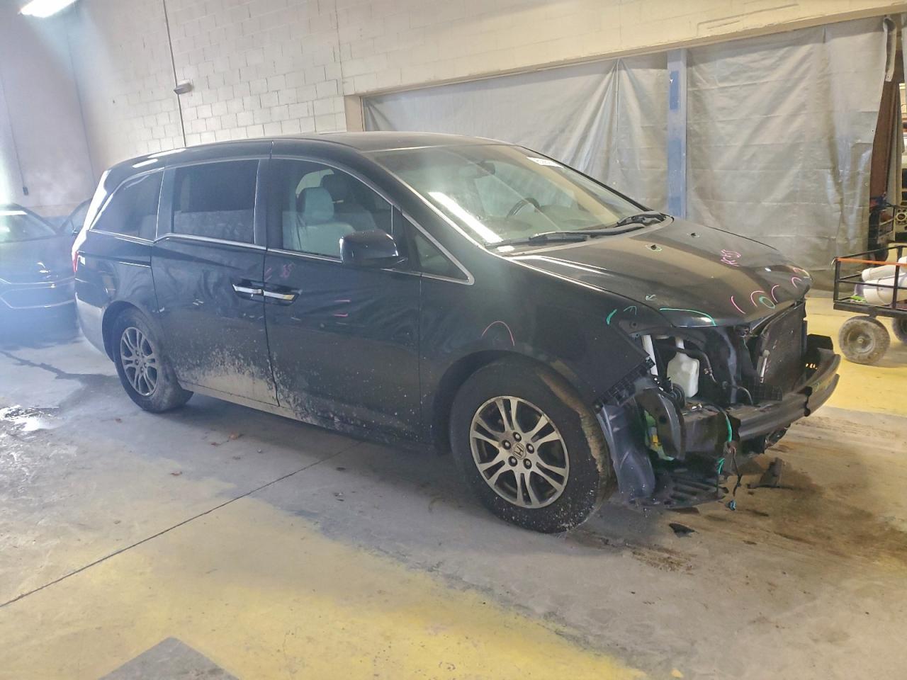 2011 Honda Odyssey Exl - Image 4