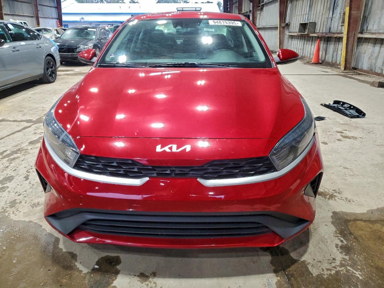 2022 Kia Forte Fe - Фото 5