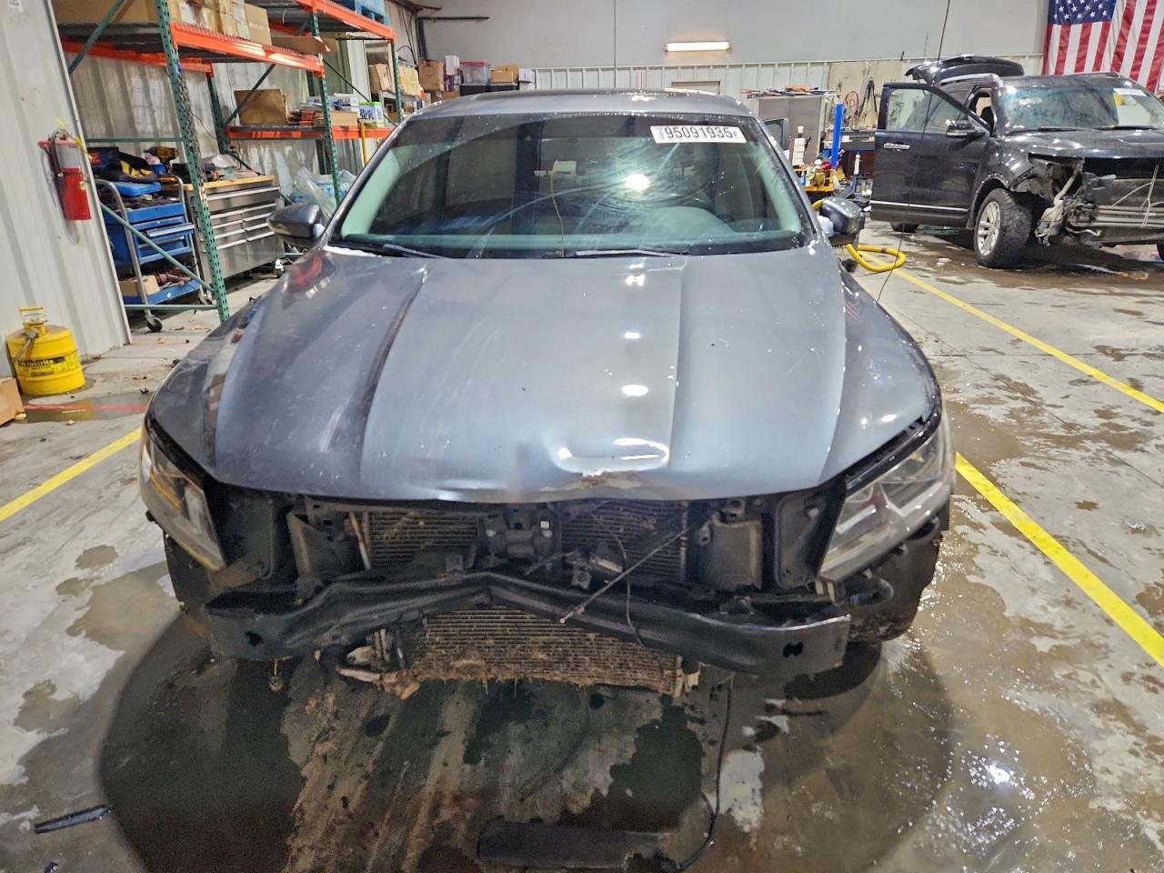 2017 Volkswagen Passat Se - Image 5