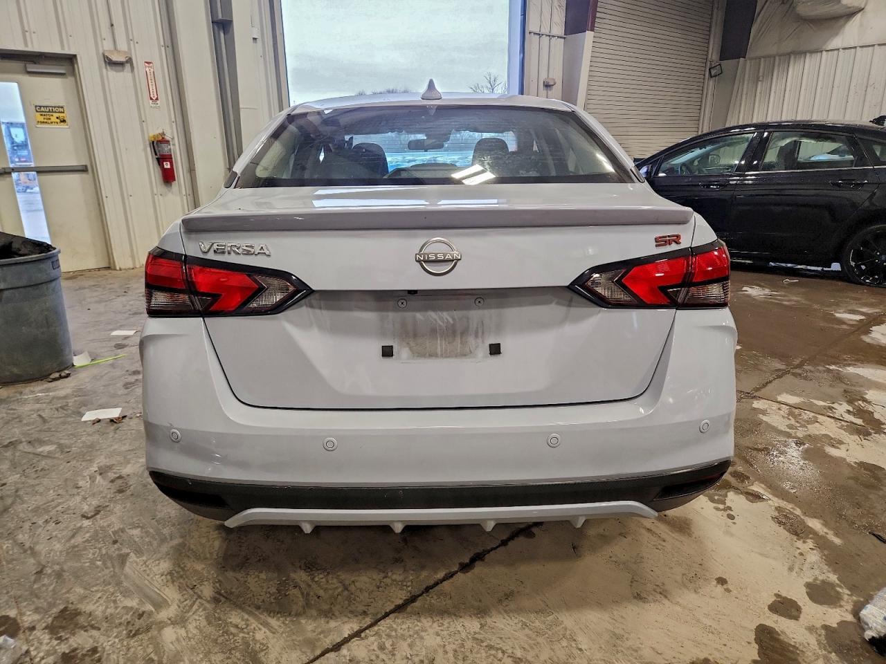 2025 Nissan Versa Sr - Фото 6