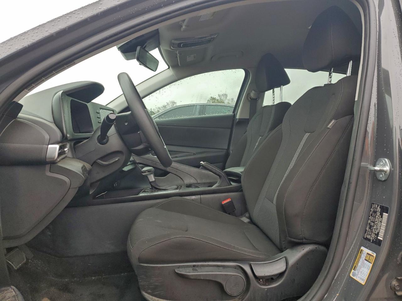 2024 Hyundai Elantra Se - Фото 7