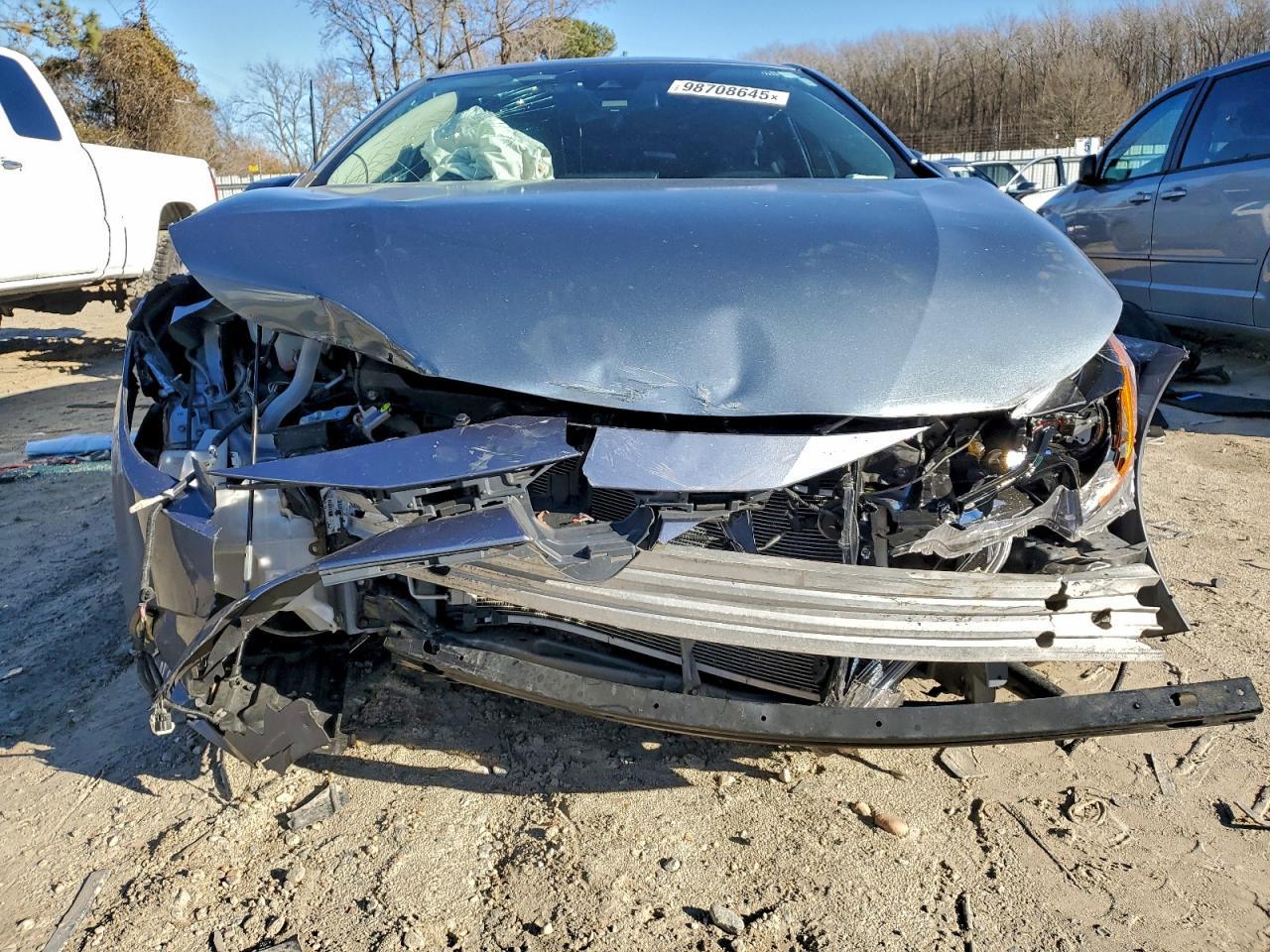 2022 Toyota Corolla Le - Image 5