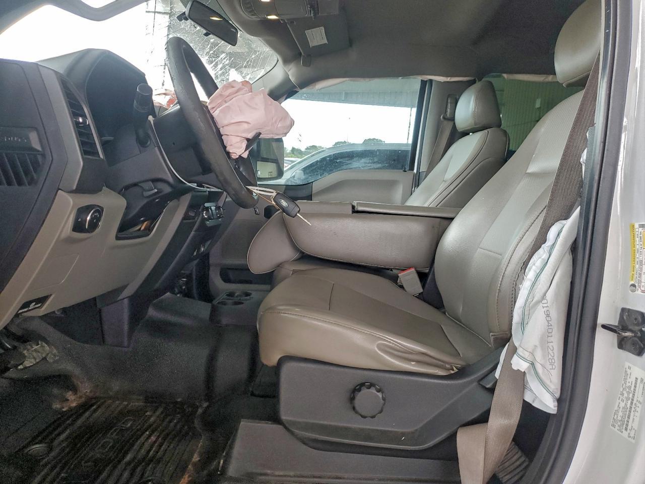 2019 Ford F250 Super Duty - Image 7