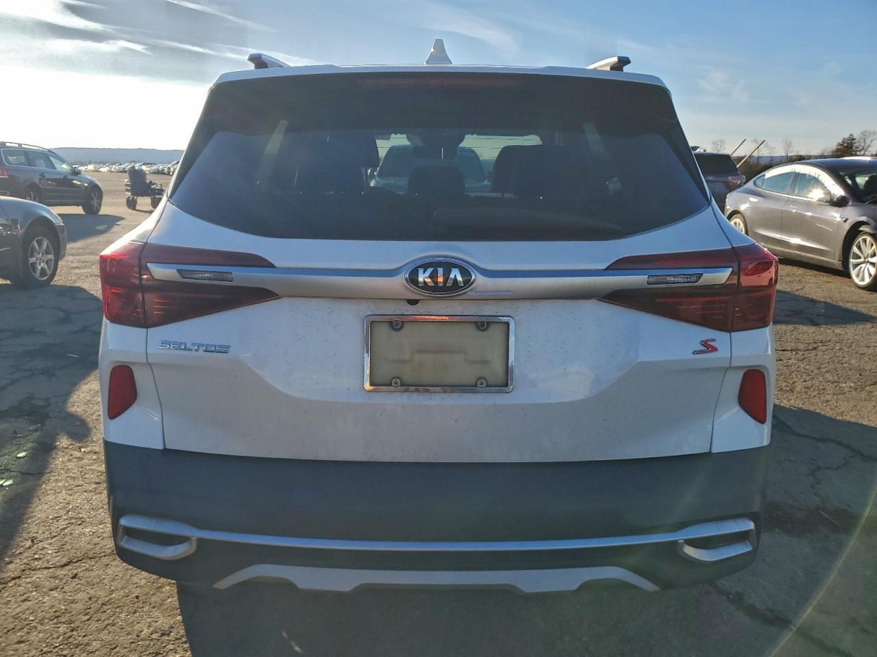 2021 Kia Seltos S - Image 6