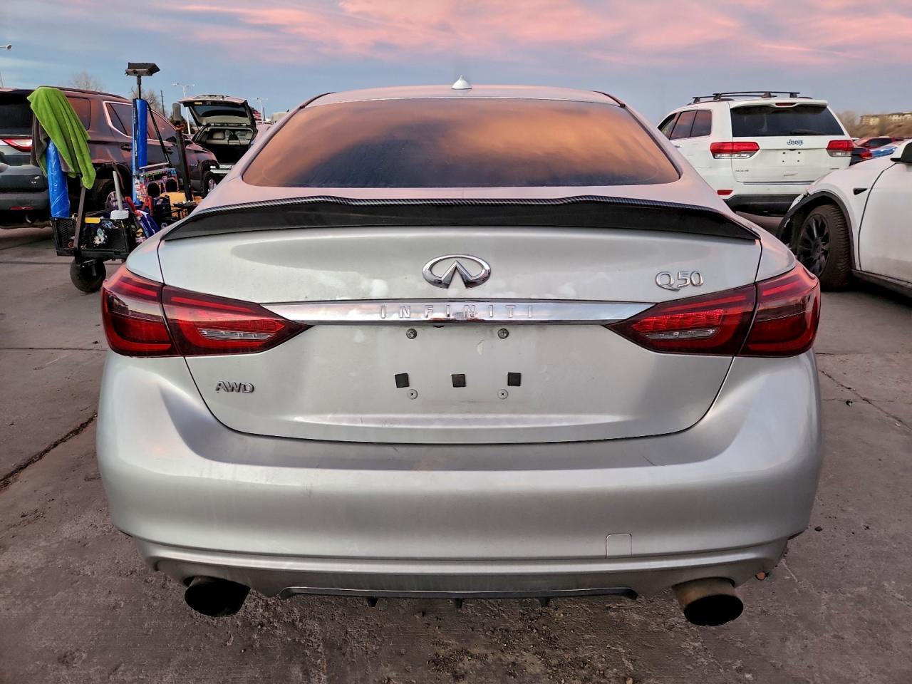 2018 Infiniti Q50 Luxe - Фото 6
