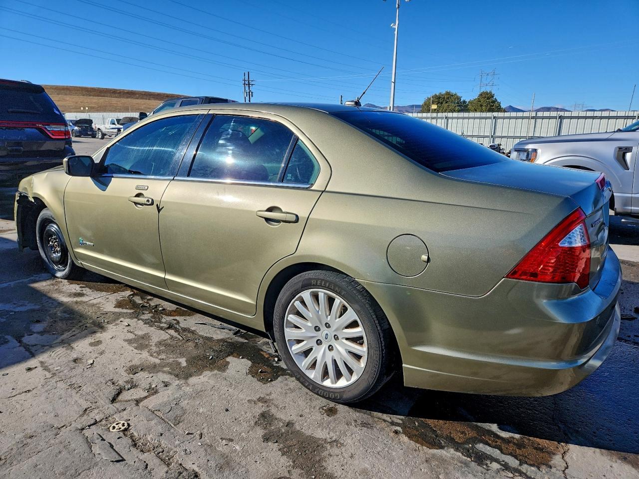 2012 Ford Fusion Hybrid - Фото 2